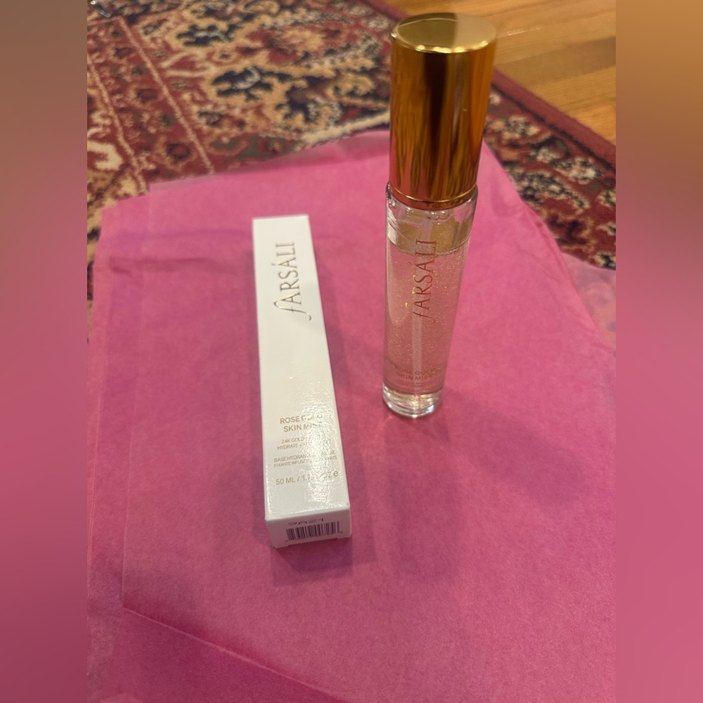 Farsali rose gold skin mist